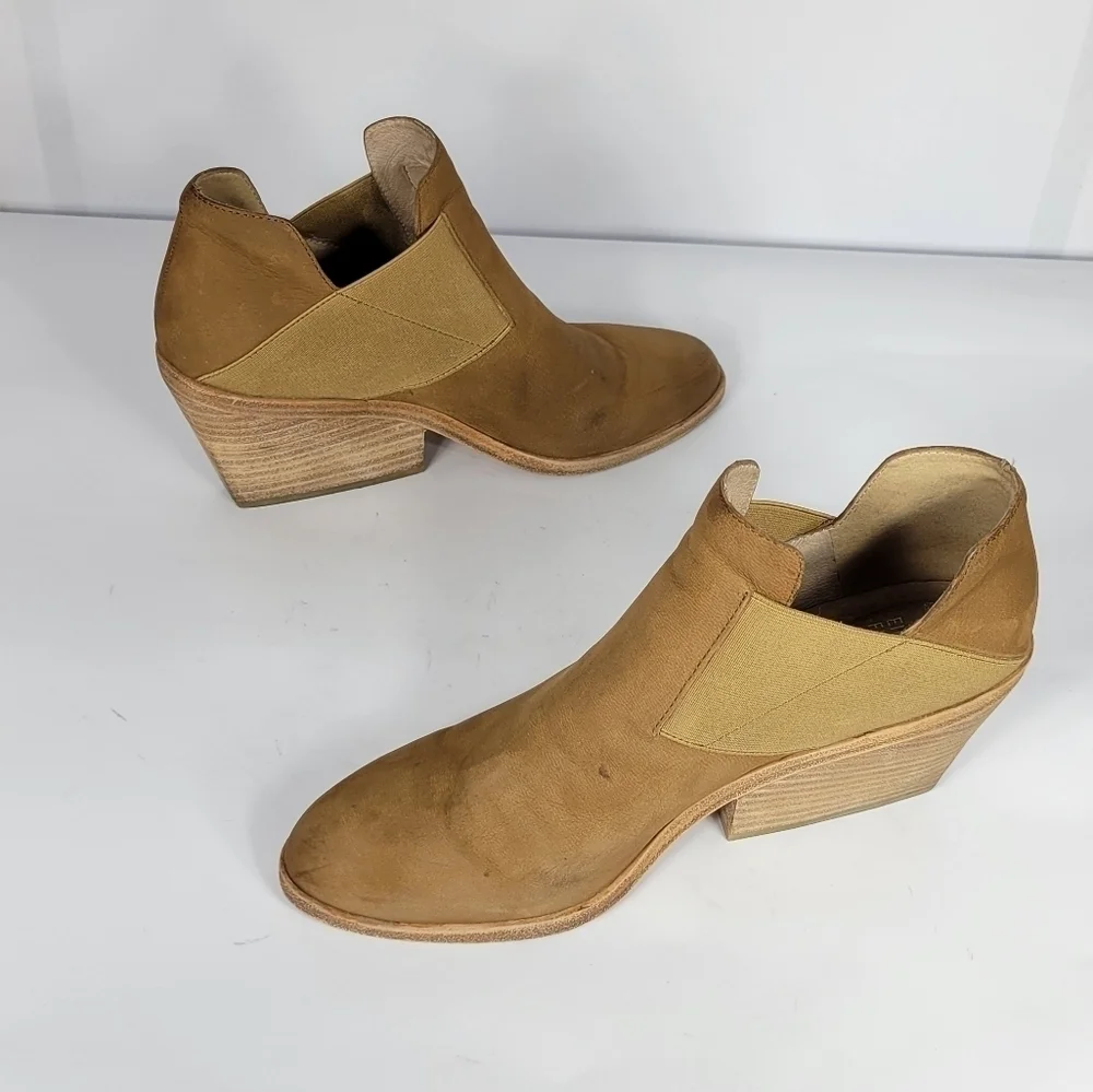 Eileen Fisher Leather Boots #657 Size 9